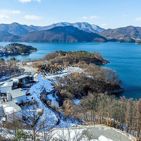 Jecheon The Shine Cheongpung 호텔 외부 사진