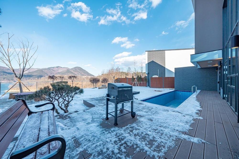 Jecheon The Shine Cheongpung 호텔 객실 사진